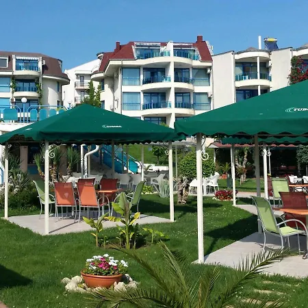 Riviera Complex 6 Hotel *