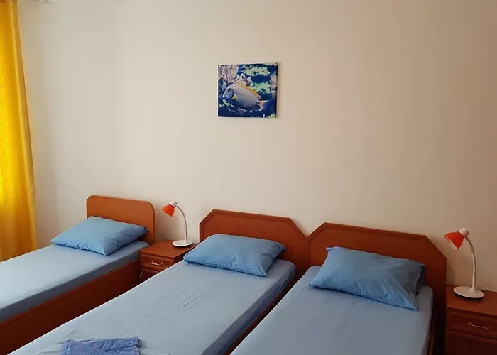 Riviera Complex 6 Hotel