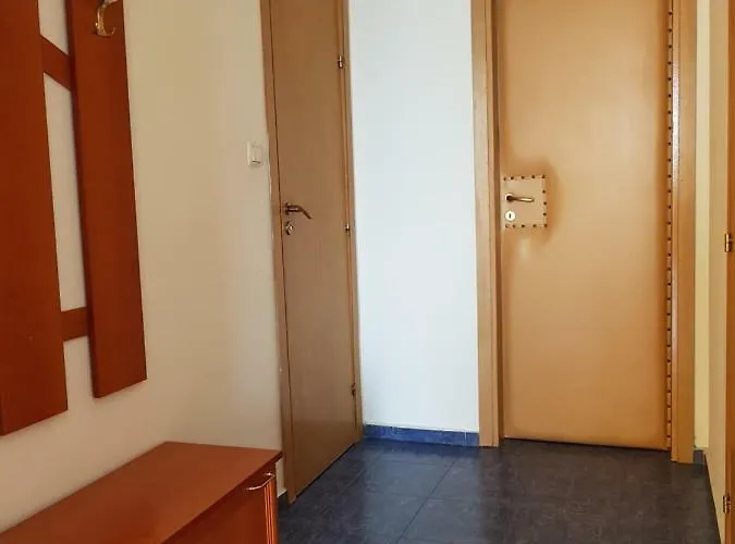 Otel Riviera Complex 6 *